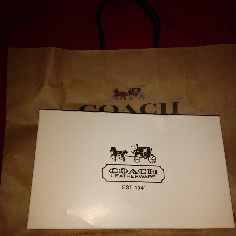 coach leatherware est 1941 hand bag